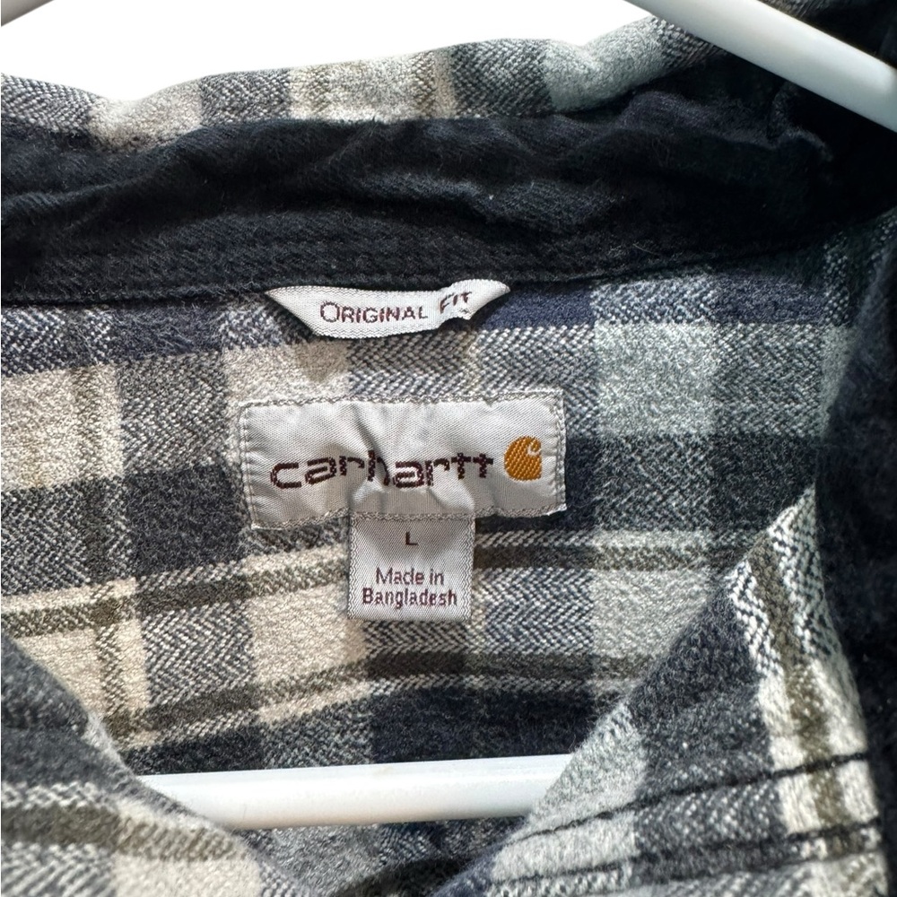 Carhartt Black and Gray Checkered Long Sleeve Shirt Very Heavy Fabric - Picture 3 of 3